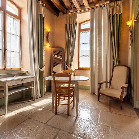 Hotel De La Beursaudiere Nitry Екстер'єр фото