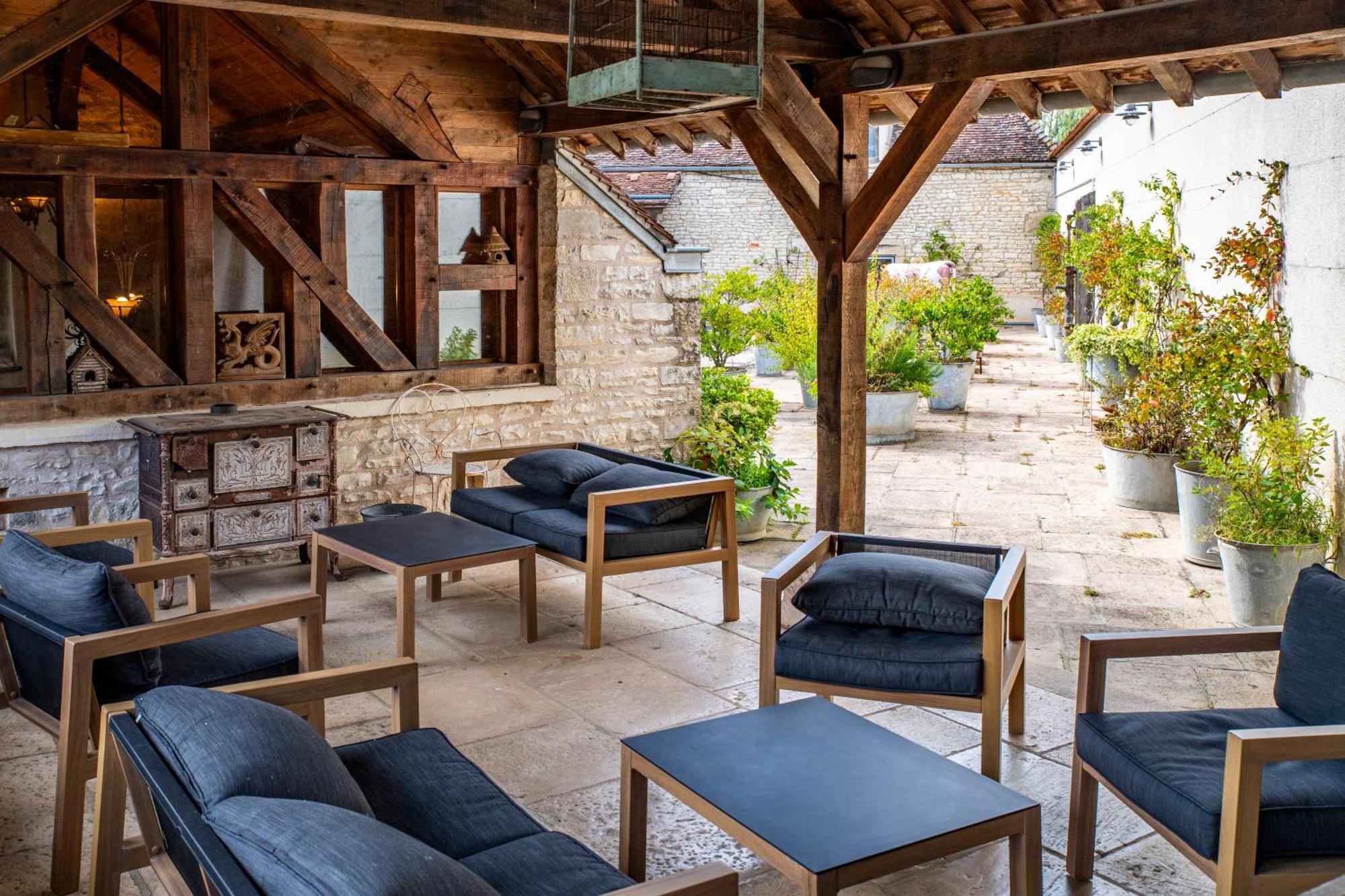 Hotel De La Beursaudiere Nitry Екстер'єр фото